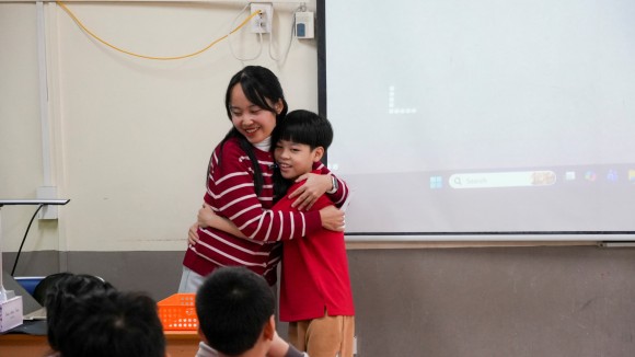 Khi những góc nhọn hóa thành góc yêu thương